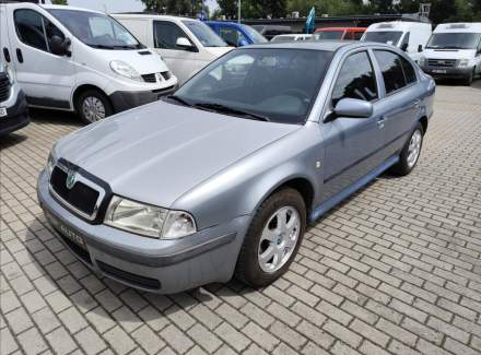 Škoda - Octavia