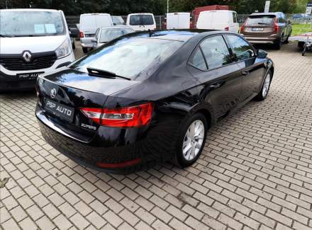 Škoda - Superb
