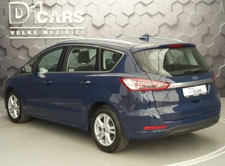 Ford - S-MAX