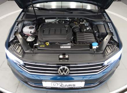 Volkswagen - Passat