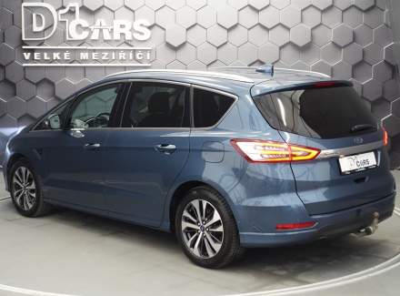 Ford - S-MAX