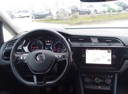 Volkswagen - Touran