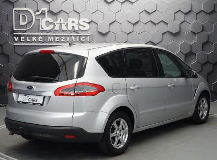 Ford - S-MAX
