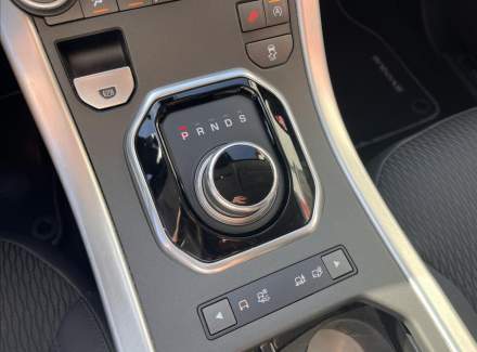 Land Rover - Range Rover Evoque