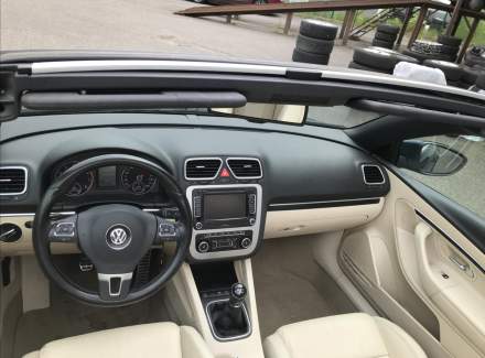 Volkswagen - Eos