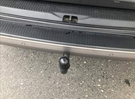 Volkswagen - Caravelle