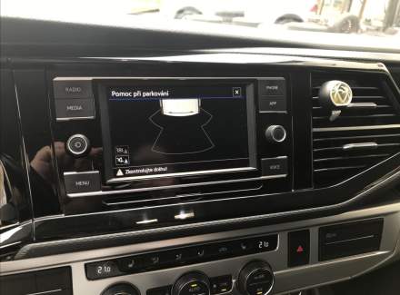 Volkswagen - Caravelle