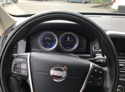 Volvo - XC60