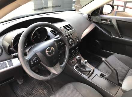 Mazda - 3