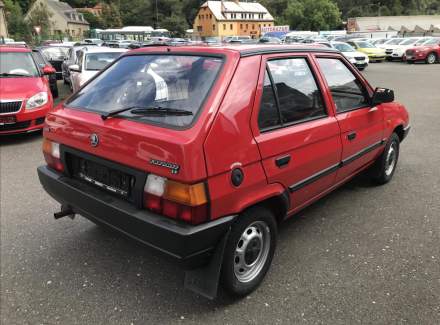Škoda - Favorit