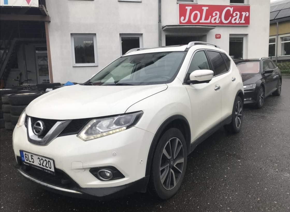 Nissan - X-Trail