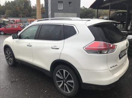 Nissan - X-Trail