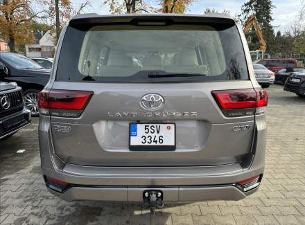 Toyota - Land Cruiser