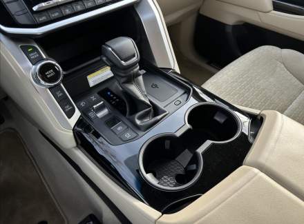 Toyota - Land Cruiser