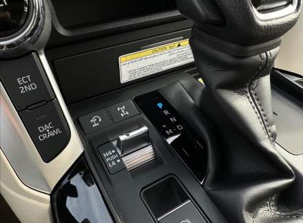 Toyota - Land Cruiser