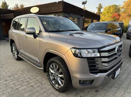 Toyota - Land Cruiser