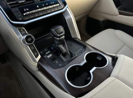 Toyota - Land Cruiser