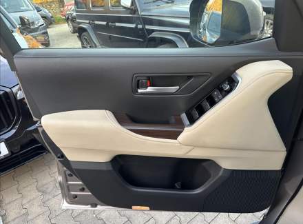 Toyota - Land Cruiser