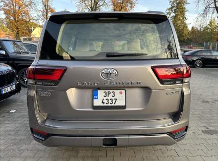 Toyota - Land Cruiser