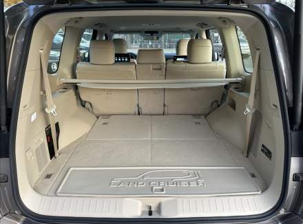 Toyota - Land Cruiser