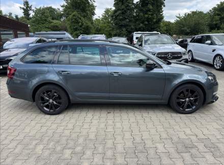 Škoda - Octavia