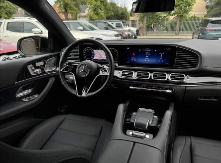 Mercedes-Benz - GLE