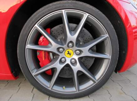 Ferrari - California