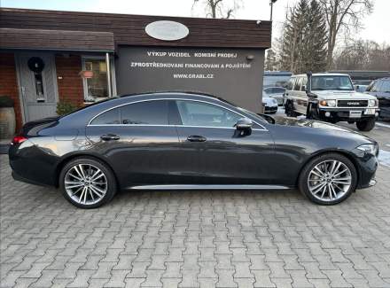 Mercedes-Benz - CLS