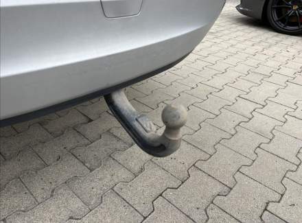 Land Rover - Discovery