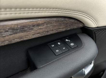 Land Rover - Discovery