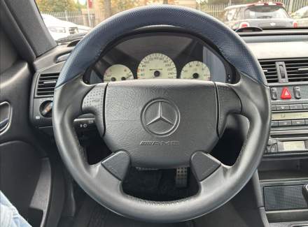 Mercedes-Benz - C-class