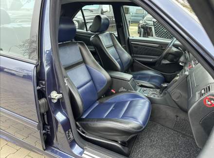 Mercedes-Benz - C-class