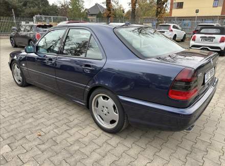 Mercedes-Benz - C-class