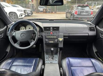 Mercedes-Benz - C-class