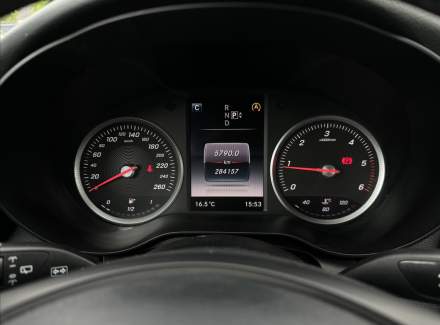 Mercedes-Benz - C-class