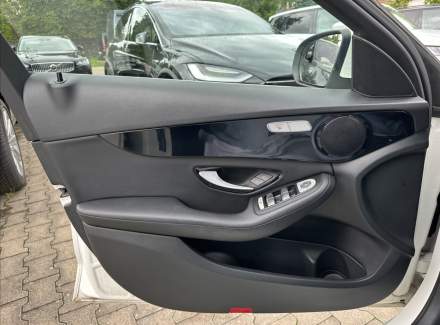 Mercedes-Benz - C-class