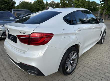BMW - X6
