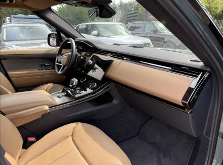 Land Rover - Range Rover Sport