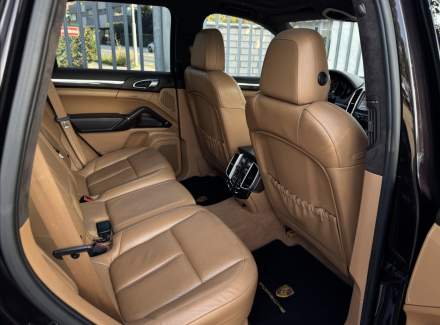 Porsche - Cayenne
