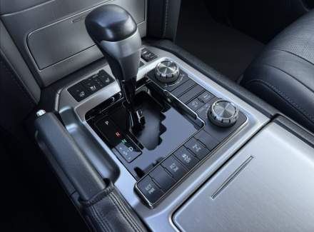 Toyota - Land Cruiser