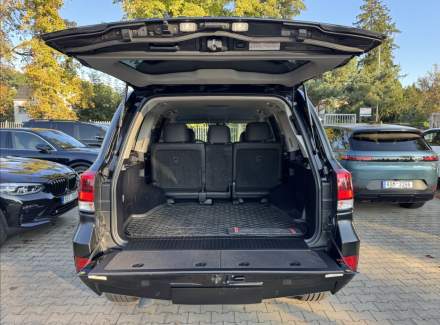 Toyota - Land Cruiser