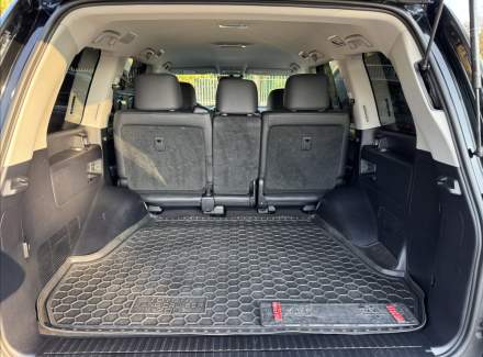 Toyota - Land Cruiser