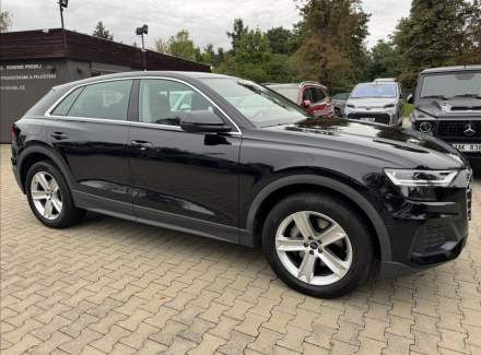 Audi - Q8