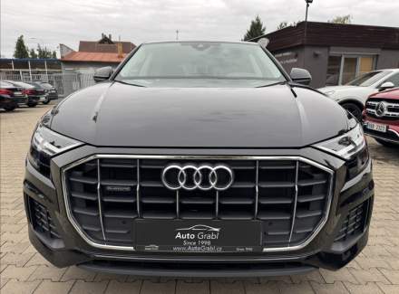 Audi - Q8