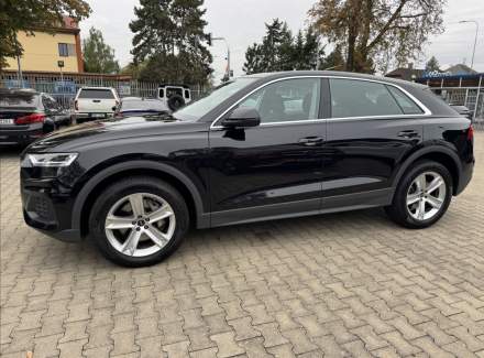 Audi - Q8