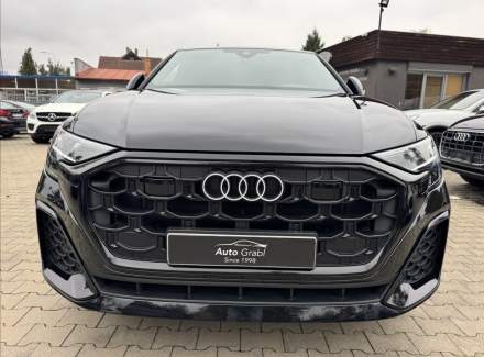 Audi - Q8