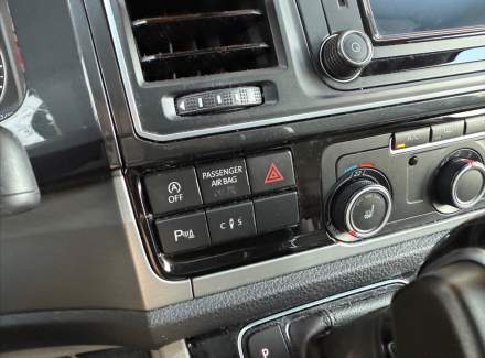 Volkswagen - Multivan