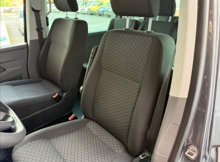 Volkswagen - Caravelle