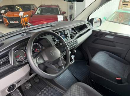 Volkswagen - Caravelle