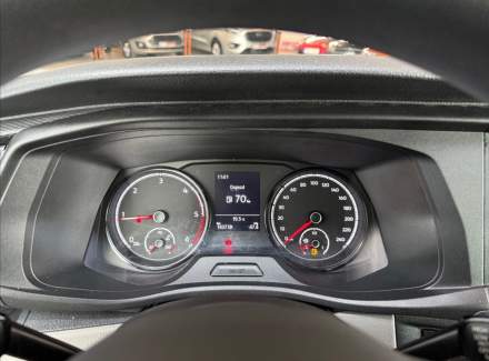 Volkswagen - Caravelle